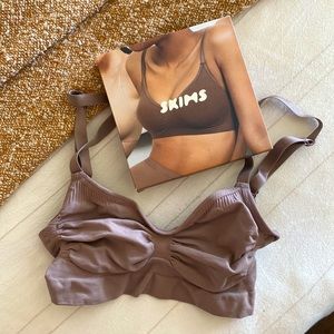 Skims Sculpting Bra / Color Amber
